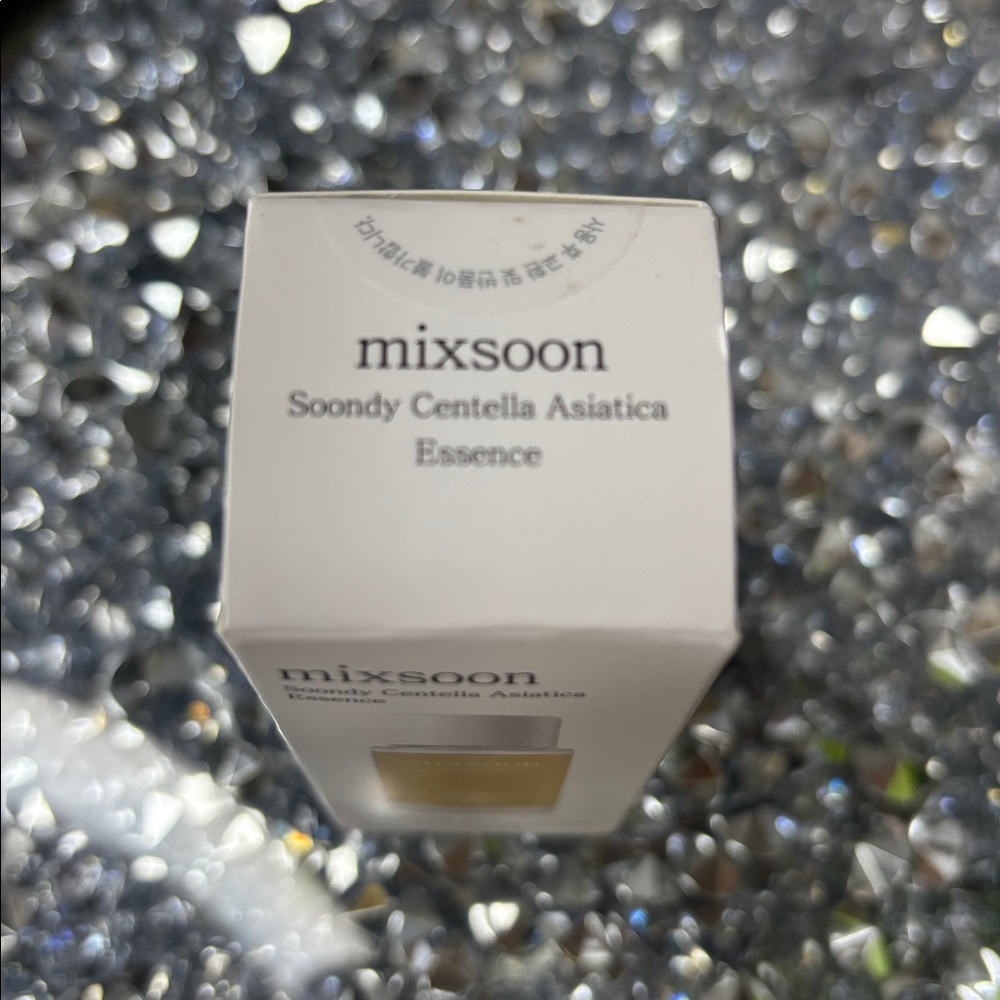Mixsoon Soondy Centella Asiatica Essence new - Picture 2 of 9